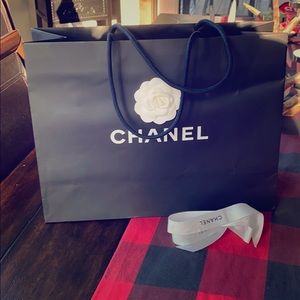 Chanel shopping bag